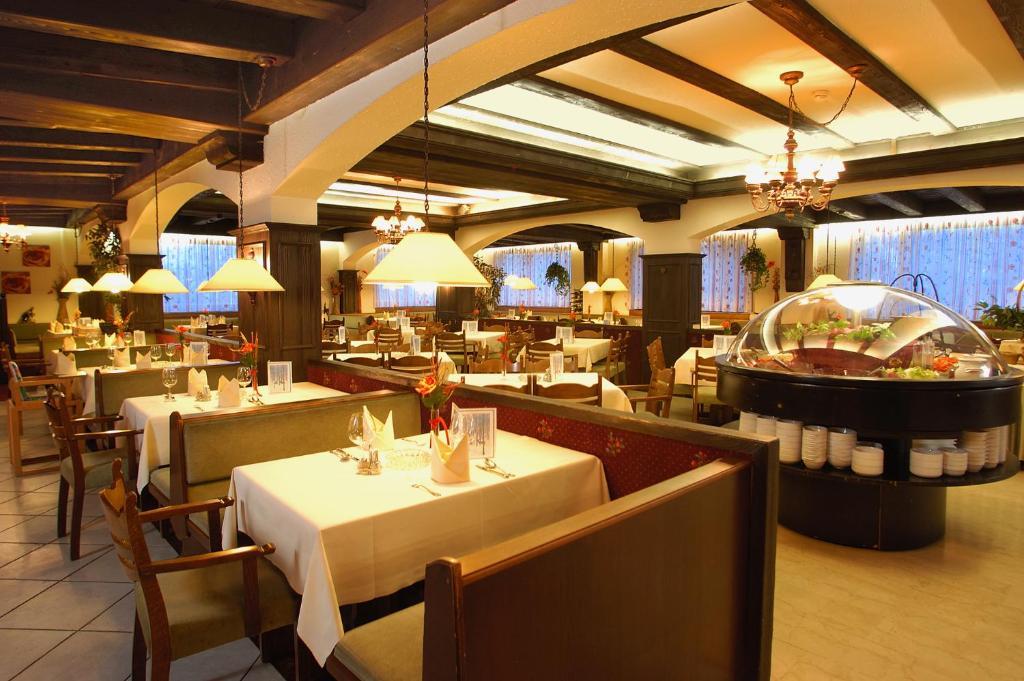 Hotel St. Hubertushof Zell am See Exterior photo